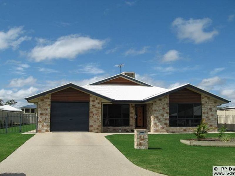 12 Saville Street, Emerald QLD 4720