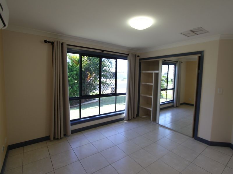 12 Saville Street, Emerald QLD 4720