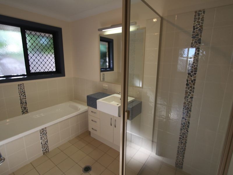 12 Saville Street, Emerald QLD 4720