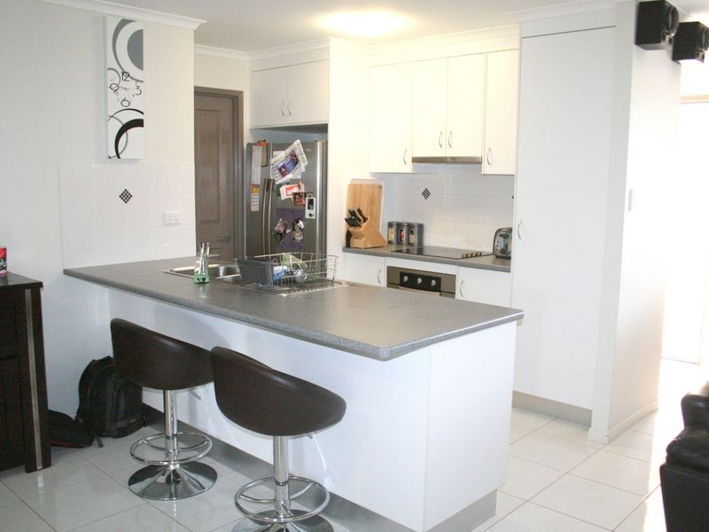 27 Berthun Street, Emerald QLD 4720