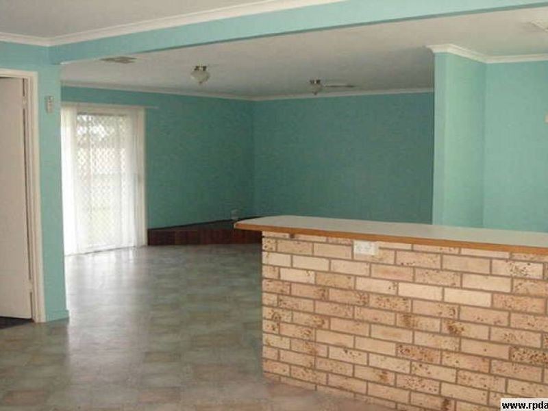 2 Roseanne Road, Emerald QLD 4720