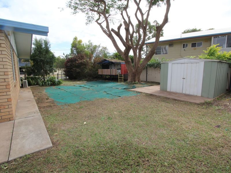 2 Roseanne Road, Emerald QLD 4720