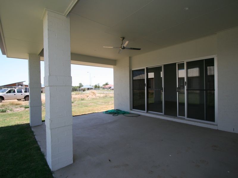 5 Yering Street, Emerald QLD 4720