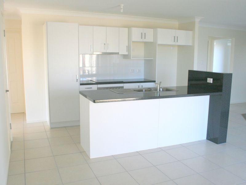 5 Mitchell Street, Emerald QLD 4720