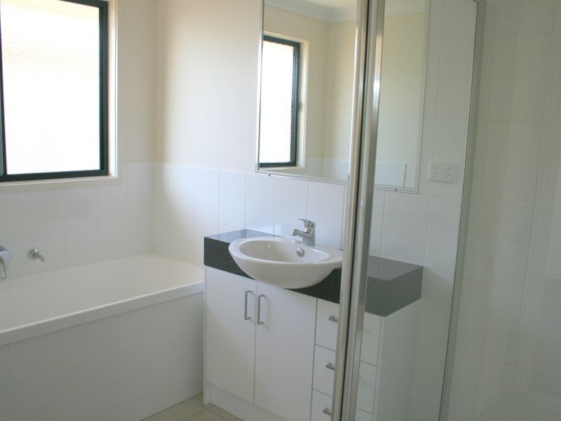 5 Mitchell Street, Emerald QLD 4720