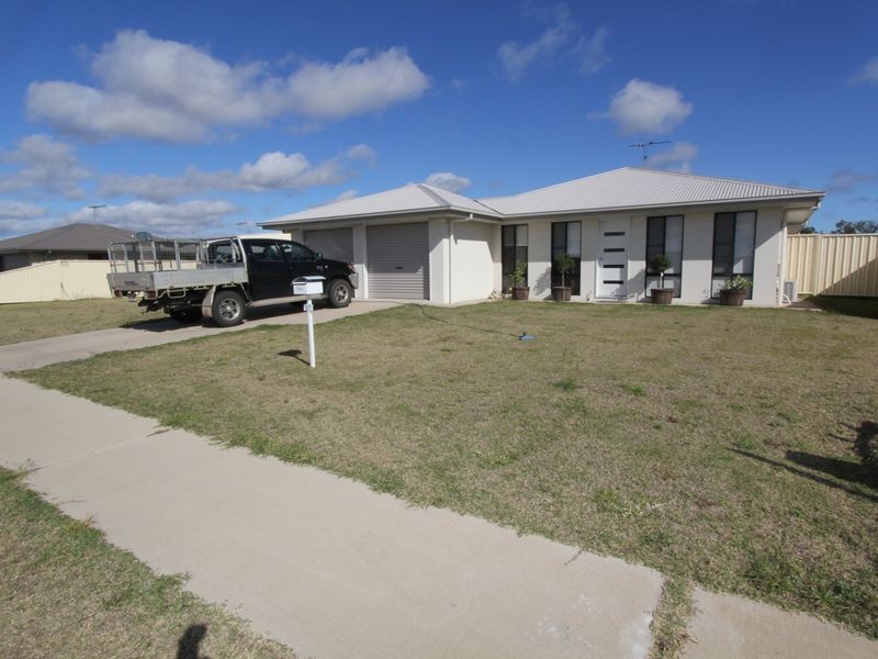 67 Mayfair Drive, Emerald QLD 4720