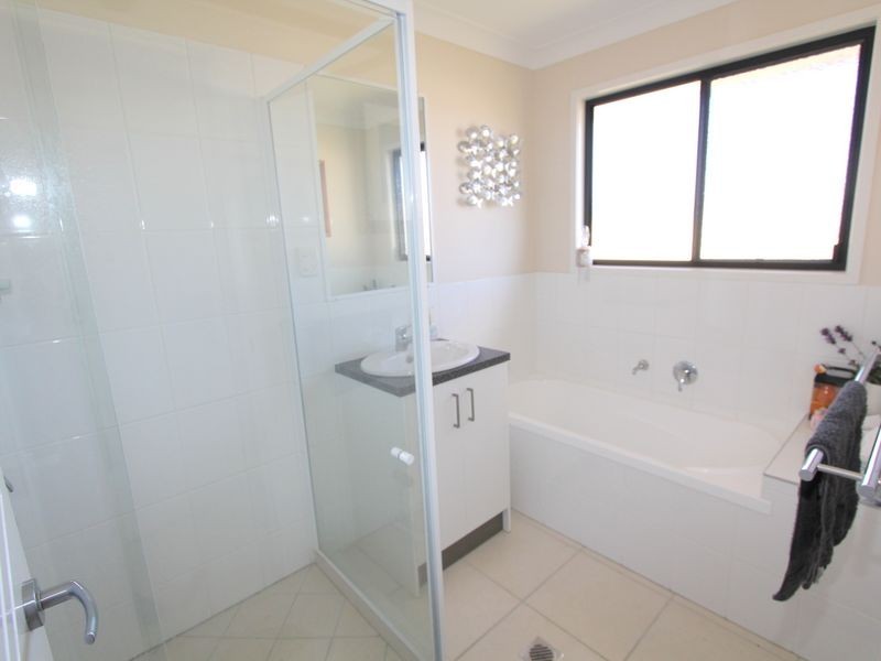 67 Mayfair Drive, Emerald QLD 4720