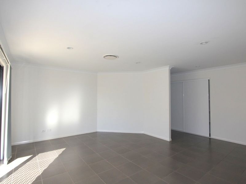 3 Mitchell Street, Emerald QLD 4720