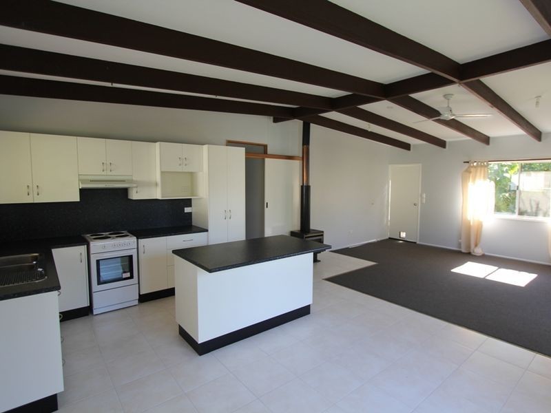 12 McLean Street, Capella QLD 4723