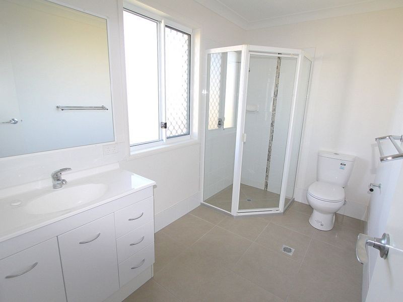 75 Mayfair Drive, Emerald QLD 4720