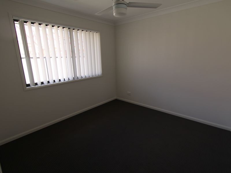 15 Newman Drive, Emerald QLD 4720