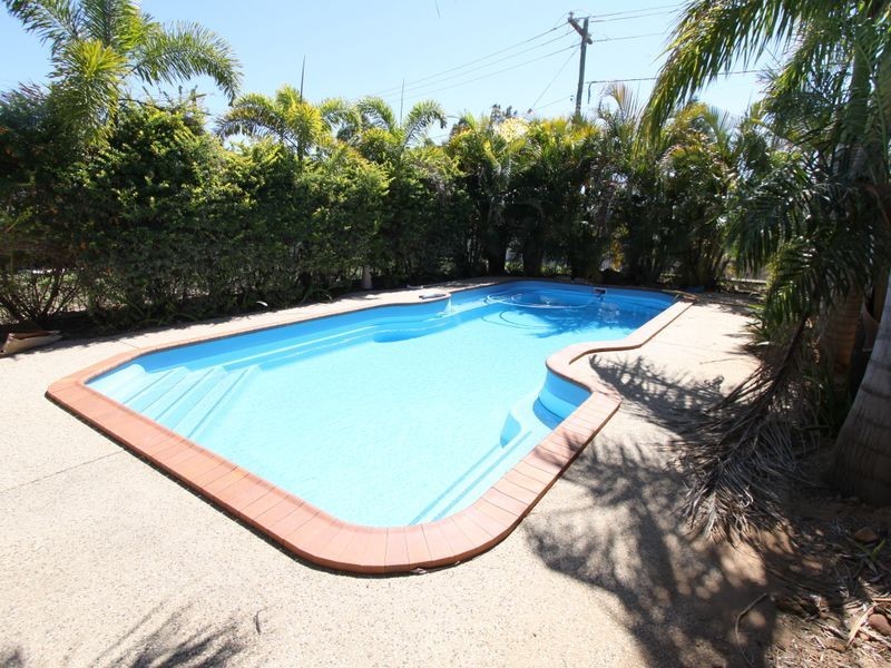 13 White Street, Emerald QLD 4720