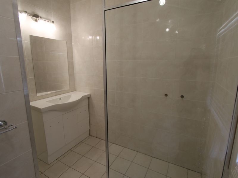 13 White Street, Emerald QLD 4720