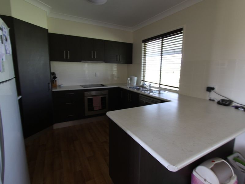 42 Gordon Street, Capella QLD 4723