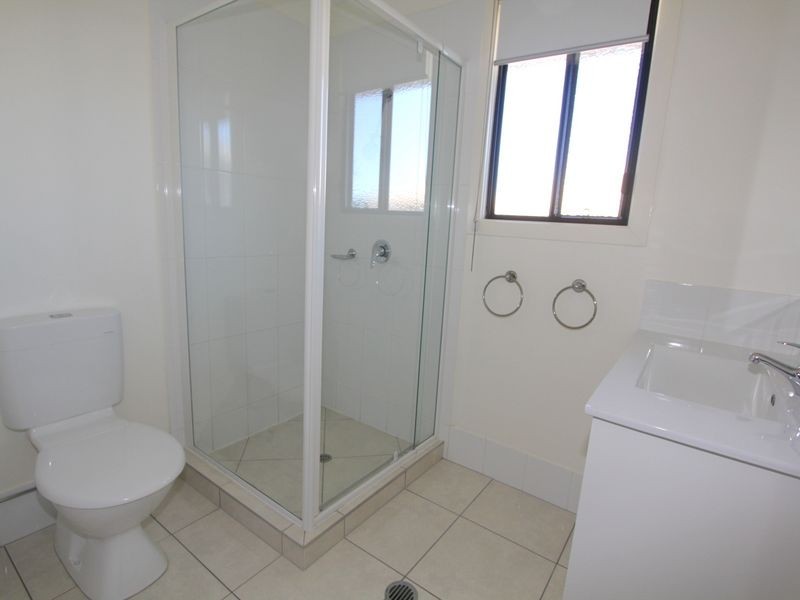 2 Mitchell Street, Emerald QLD 4720