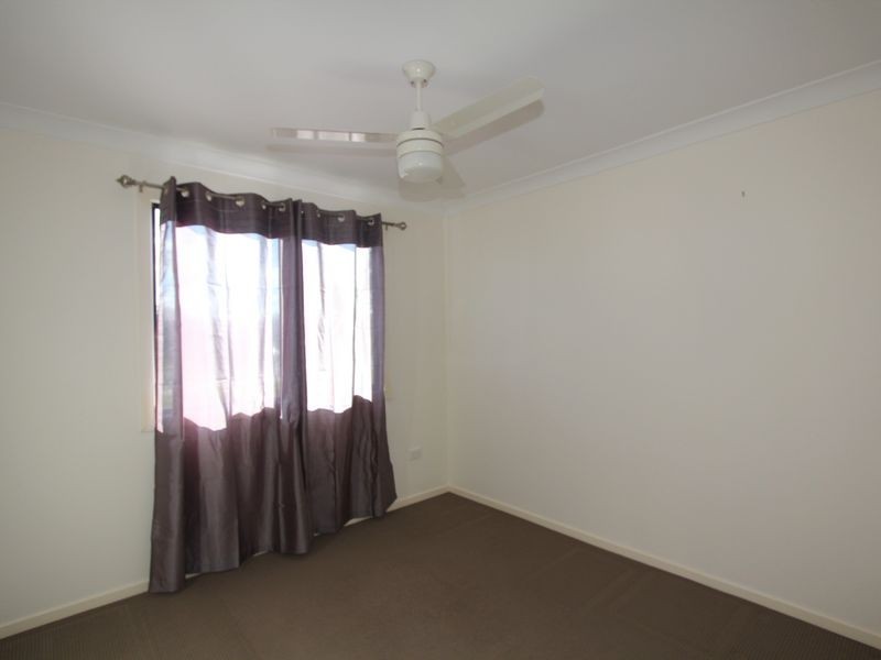 2 Mitchell Street, Emerald QLD 4720