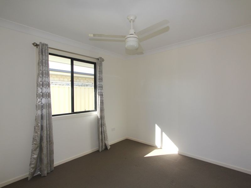 2 Mitchell Street, Emerald QLD 4720