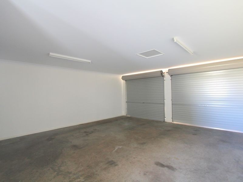 2 Mitchell Street, Emerald QLD 4720