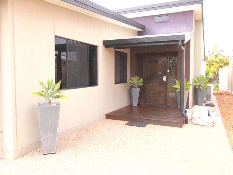 8 Baldwin Street, Emerald QLD 4720