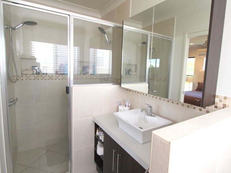 8 Baldwin Street, Emerald QLD 4720