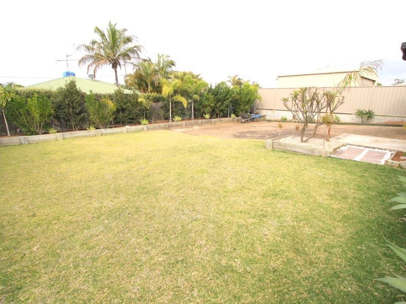 8 Baldwin Street, Emerald QLD 4720