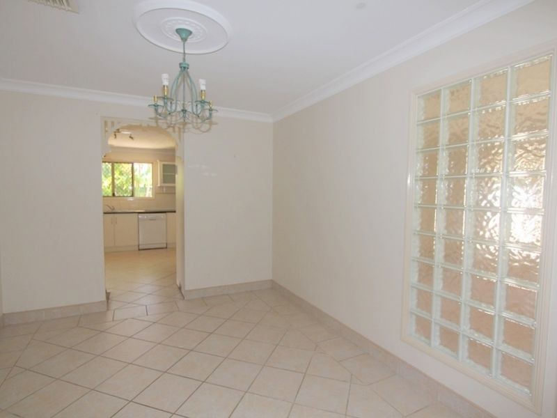 11 Tineele Place, Emerald QLD 4720