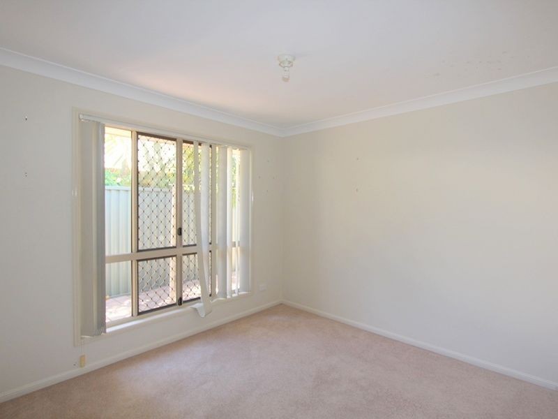 11 Tineele Place, Emerald QLD 4720