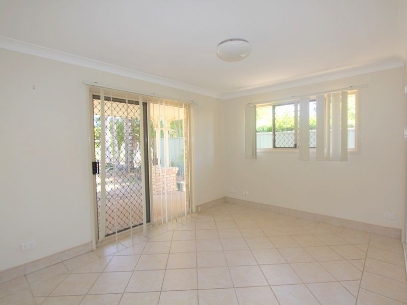 11 Tineele Place, Emerald QLD 4720