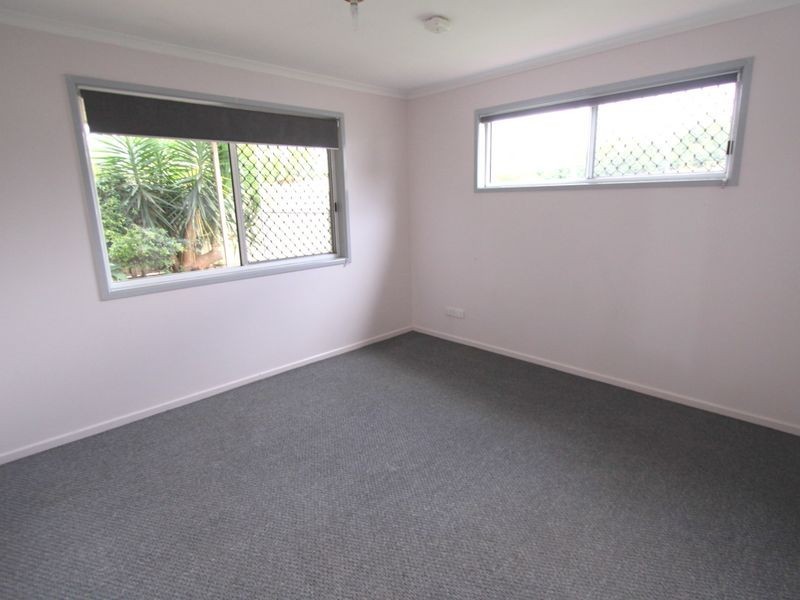 32 White Street, Emerald QLD 4720