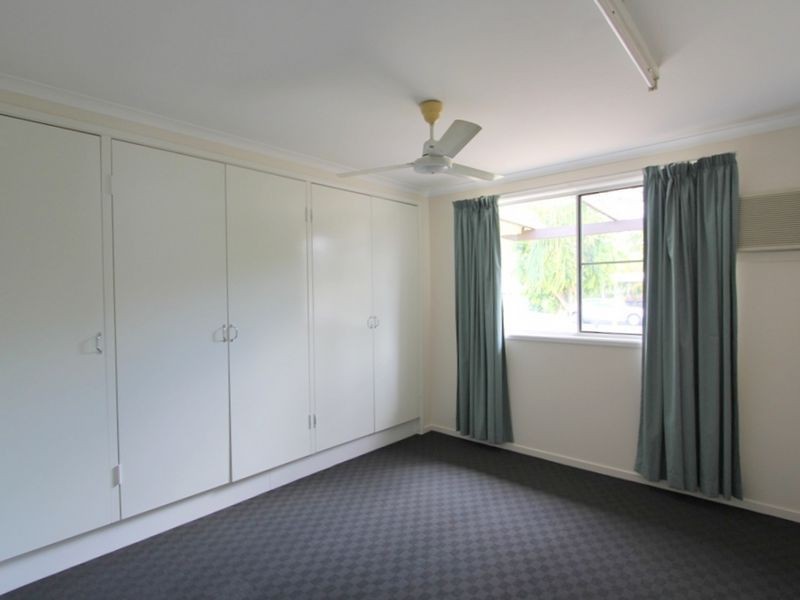 54 Baker Street, Emerald QLD 4720