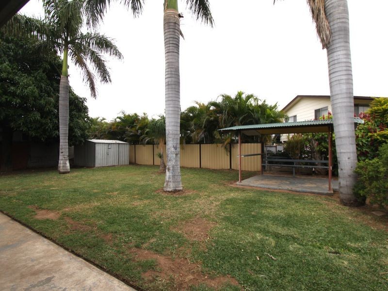 54 Baker Street, Emerald QLD 4720
