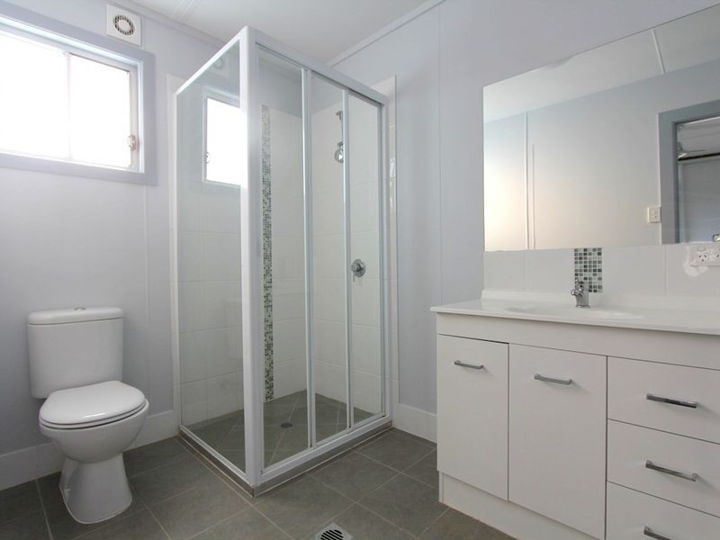 19 Sapphire Avenue, Emerald QLD 4720