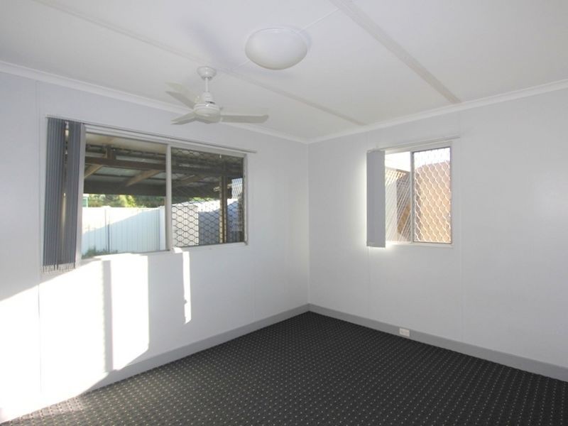 19 Sapphire Avenue, Emerald QLD 4720