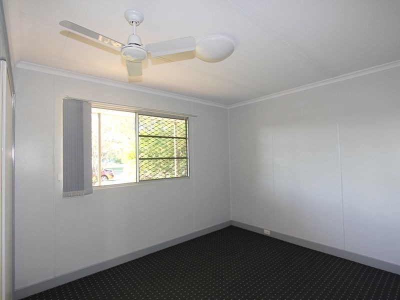 19 Sapphire Avenue, Emerald QLD 4720