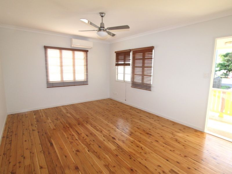 6 Edwards Place, Emerald QLD 4720