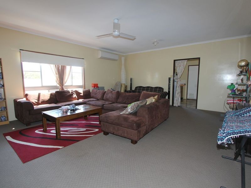 20 Moody Street, Emerald QLD 4720