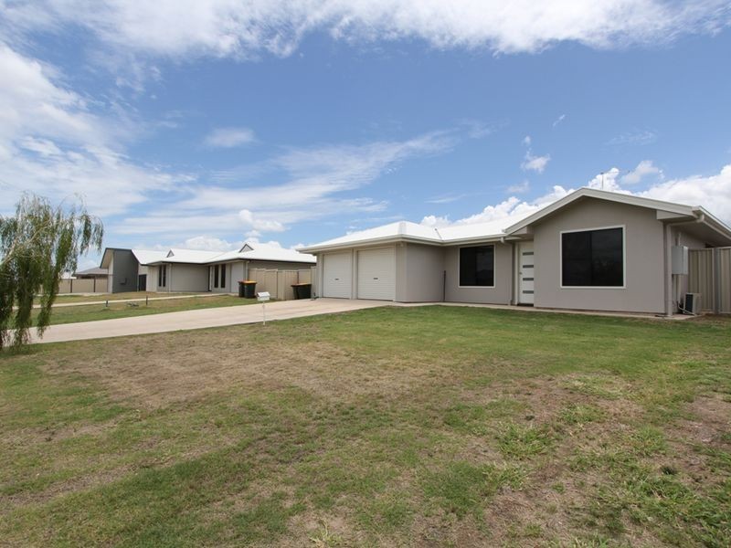 9 Newman Drive, Emerald QLD 4720