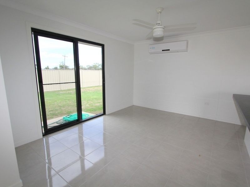 9 Newman Drive, Emerald QLD 4720