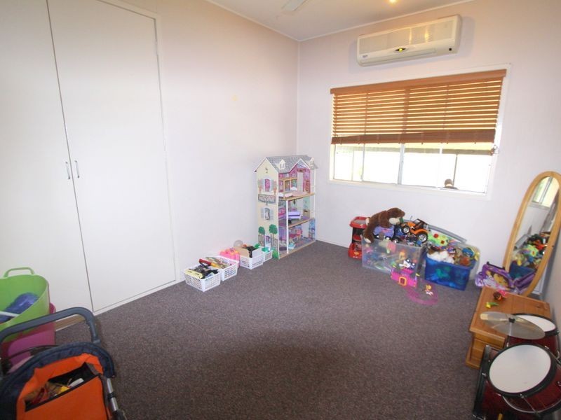5 McKendry Street, Emerald QLD 4720