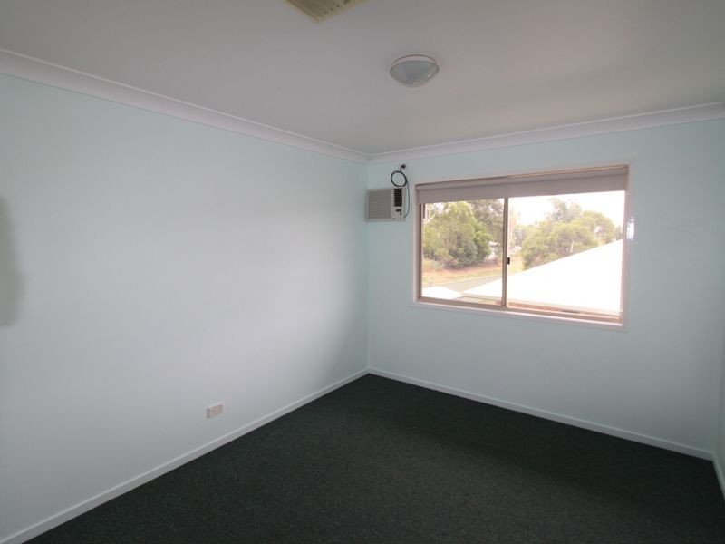 22 Jacqueline Drive, Emerald QLD 4720