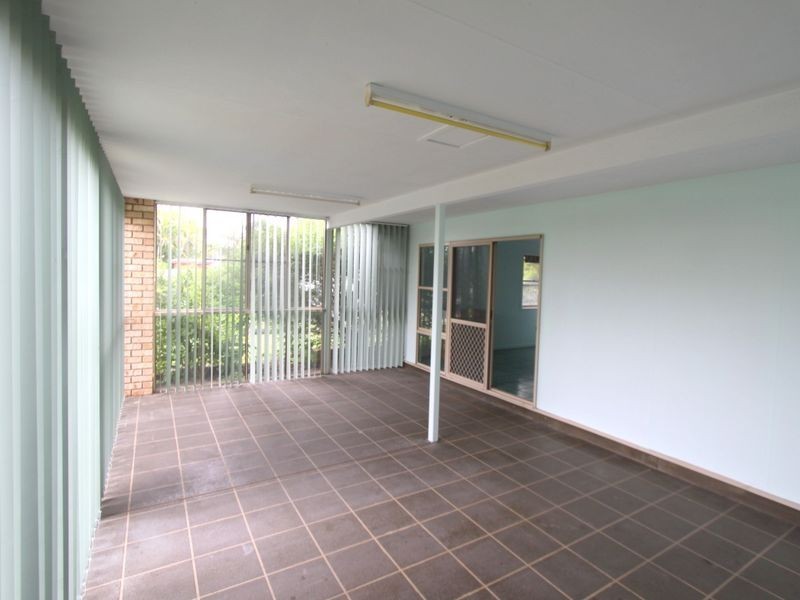 22 Jacqueline Drive, Emerald QLD 4720