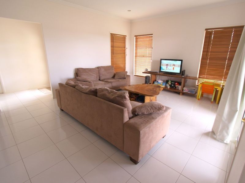 1/62 Gladstone Street, Emerald QLD 4720