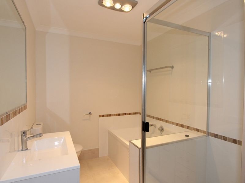 13A Scenic Rd, Emerald QLD 4720
