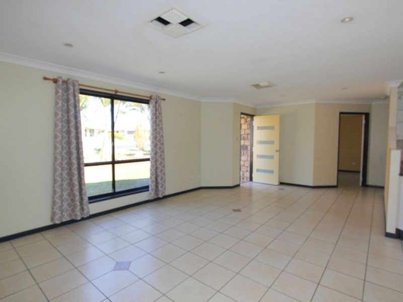 36 Andrews Road, Emerald QLD 4720