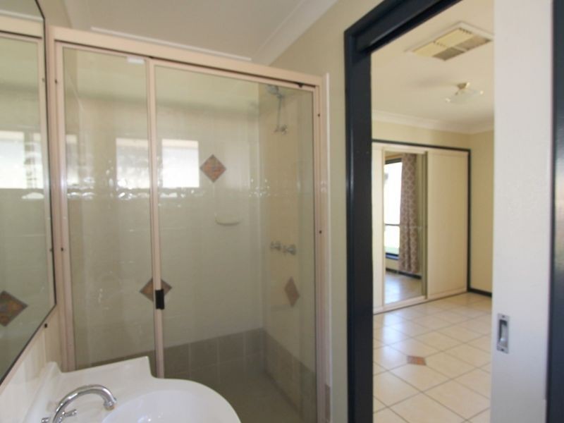 36 Andrews Road, Emerald QLD 4720