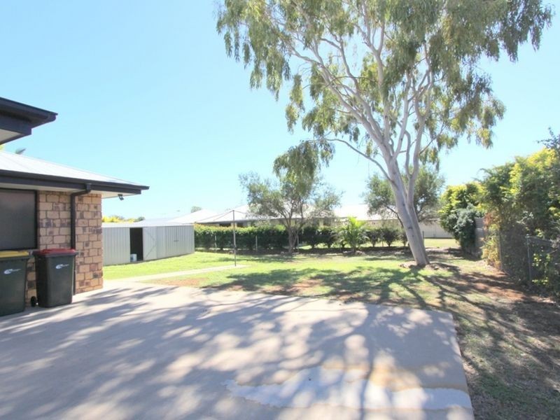 36 Andrews Road, Emerald QLD 4720