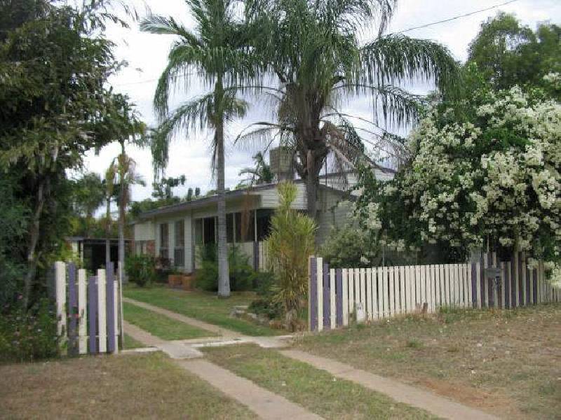 32 Retro Street, Emerald QLD 4720
