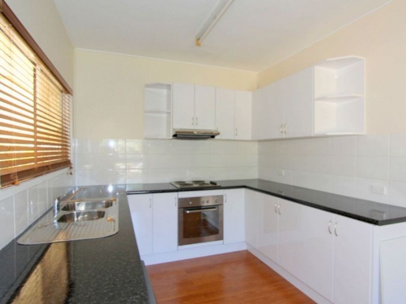 29 Centenary Drive, Emerald QLD 4720