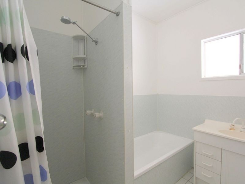 29 Centenary Drive, Emerald QLD 4720