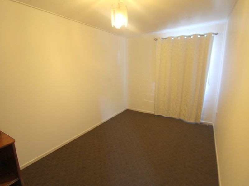 25 Roberts Street, Emerald QLD 4720